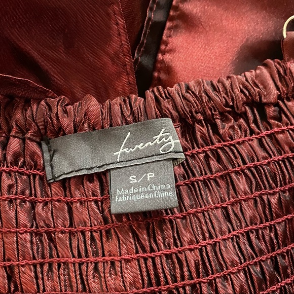 Forever 21 Semi-Formal Formal Taffeta Color Shift Dress Size Small - Picture 4 of 9